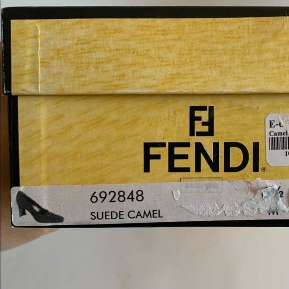 Vintage Fendi Scarpe Camel Suede Pumps - Picture 7 of 10